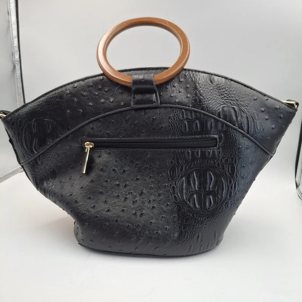 Colorblock Faux Ostrich & Alligator‎ Embossed Handbag with Wooden Ring Handles